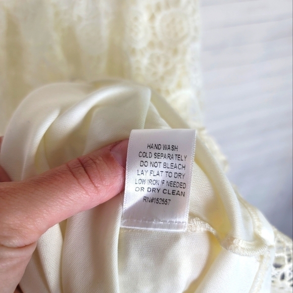 POLAGRAM CROCHET FLORAL LACE CREAM MIDI DRESS, SZ SMALL - Picture 9 of 16